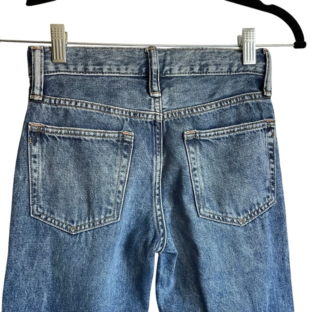 GAP Original Distressed Denim Jeans NWT‎